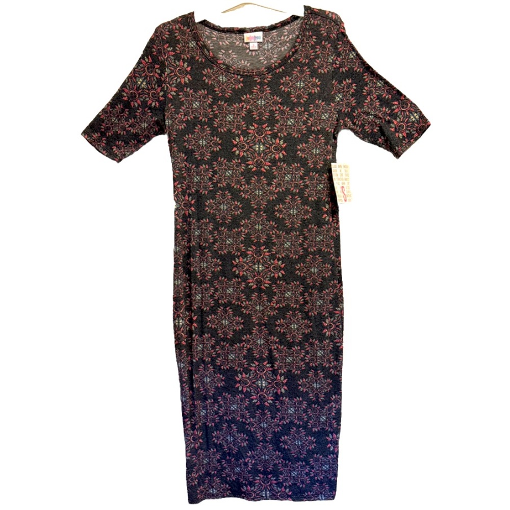 NWT Lularoe Julia Dress. Size Small.